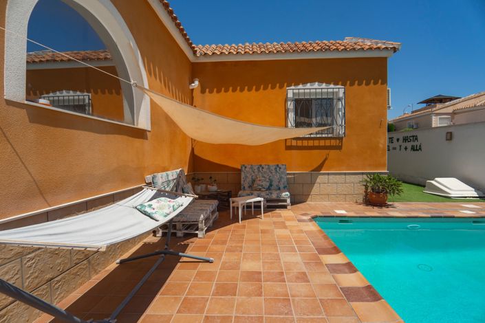 Image No.6-4 Bed Villa for sale