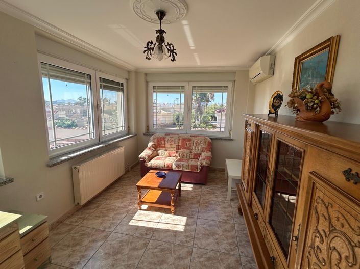 Image No.19-6 Bed Villa for sale