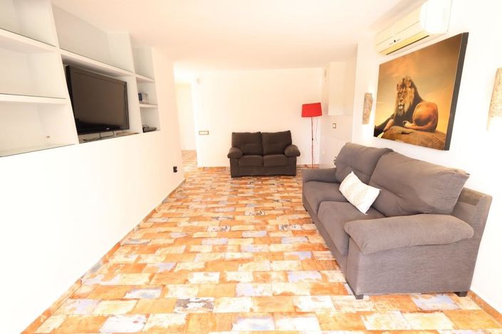 Image No.33-4 Bed Villa for sale