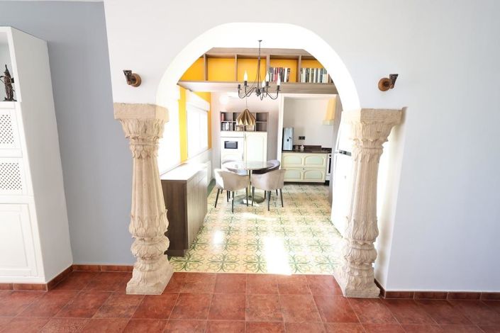 Image No.6-4 Bed Villa for sale