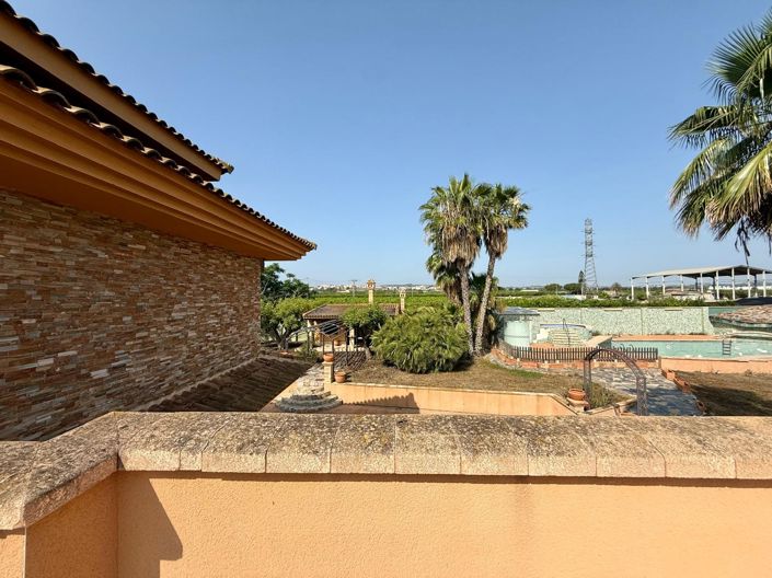 Image No.26-5 Bed Villa for sale