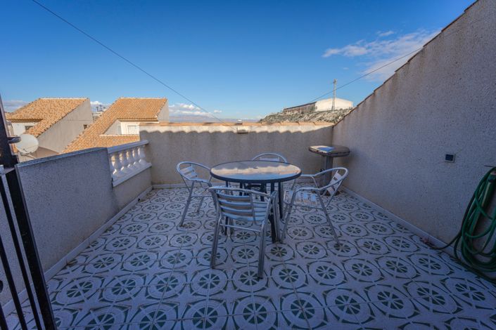 Image No.27-3 Bed Villa for sale