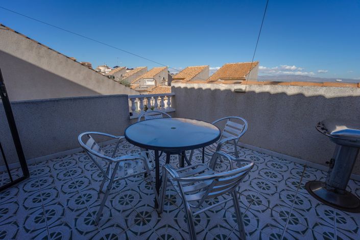 Image No.28-3 Bed Villa for sale