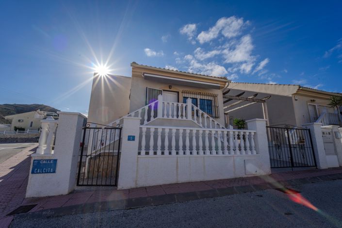 Image No.30-3 Bed Villa for sale
