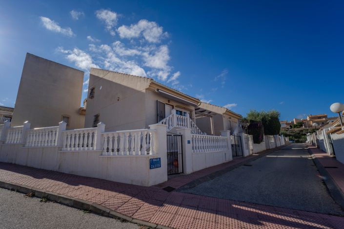 Image No.31-3 Bed Villa for sale