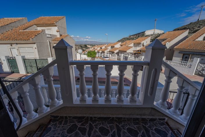 Image No.37-3 Bed Villa for sale