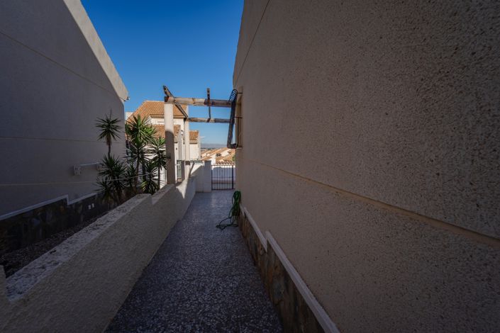 Image No.39-3 Bed Villa for sale