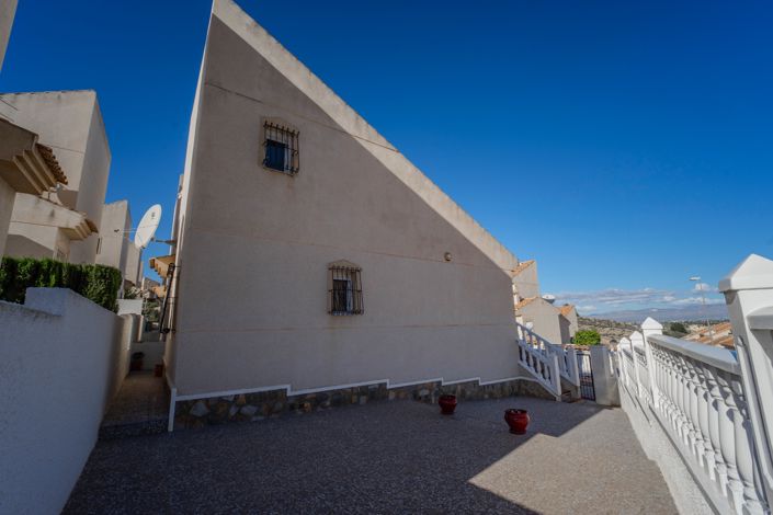 Image No.42-3 Bed Villa for sale
