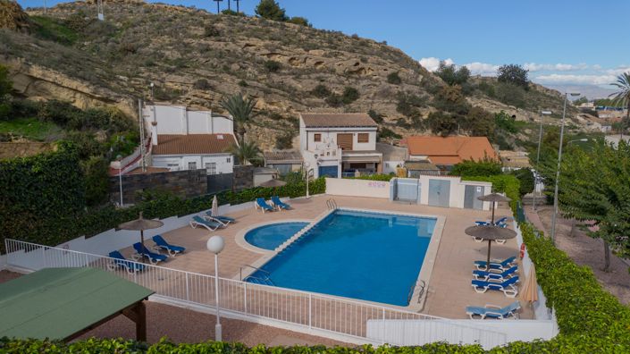 Image No.43-3 Bed Villa for sale