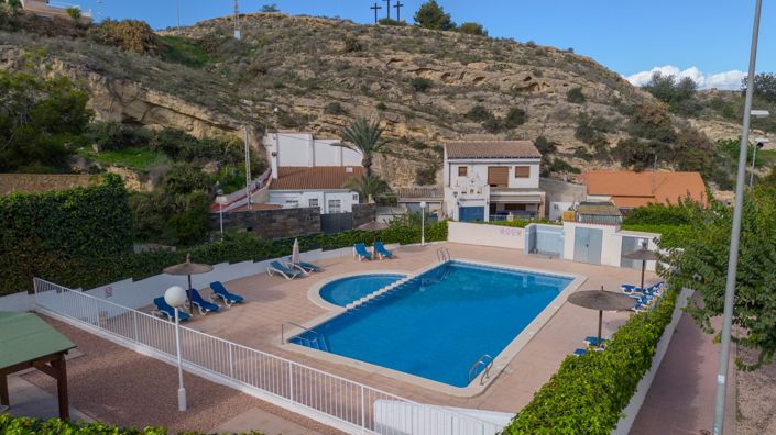 Image No.44-3 Bed Villa for sale