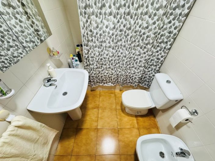 Image No.17-2 Bed Apartment for sale