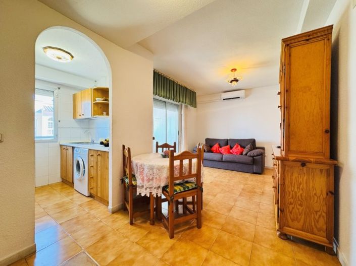 Image No.19-2 Bed Apartment for sale