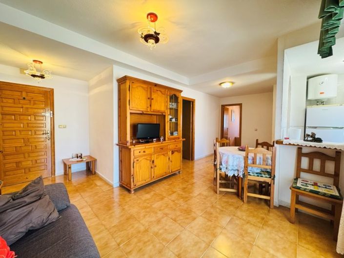 Image No.20-2 Bed Apartment for sale