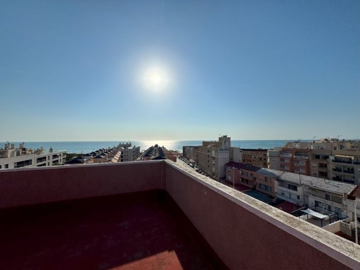 Image No.25-2 Bed Apartment for sale