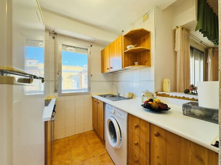 Image No.9-2 Bed Apartment for sale