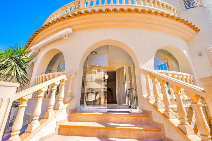 Image No.46-4 Bed Villa for sale