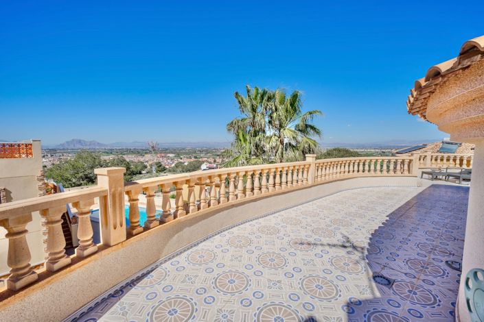 Image No.48-4 Bed Villa for sale