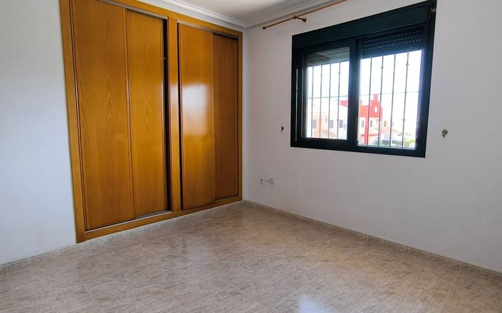 Image No.19-2 Bed Apartment for sale