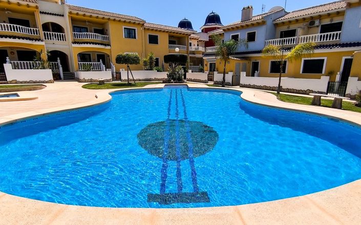 Image No.30-2 Bed Apartment for sale