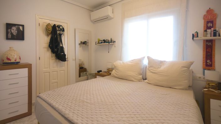 Image No.16-2 Bed Villa for sale