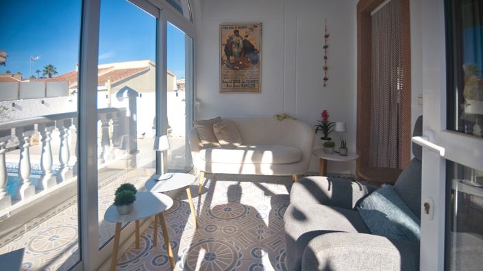 Image No.25-2 Bed Villa for sale