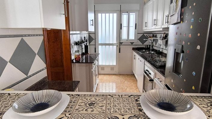 Image No.8-2 Bed Villa for sale
