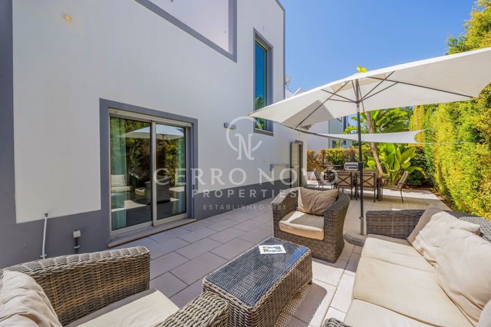 Image No.6-3 Bed Villa for sale