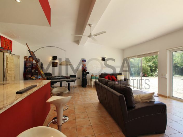 Image No.29-5 Bed House for sale