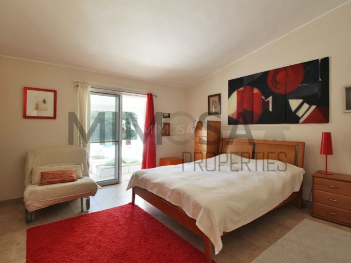 Image No.33-5 Bed House for sale