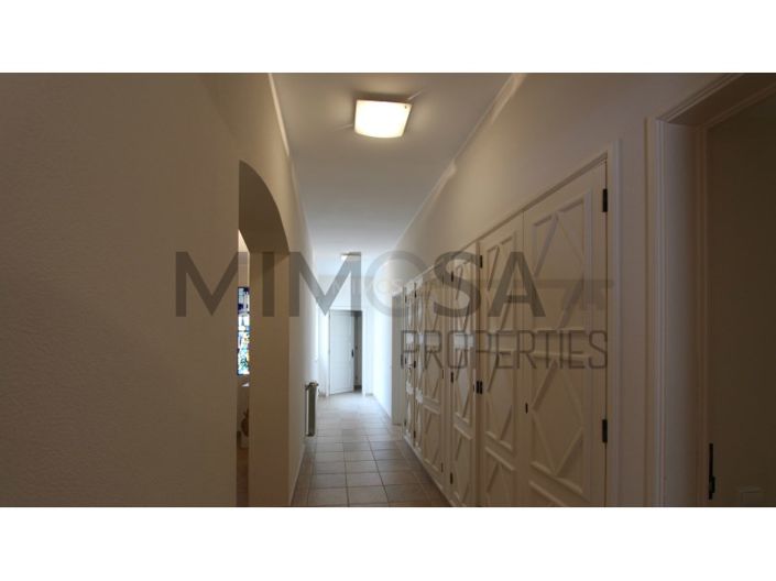 Image No.47-5 Bed House for sale