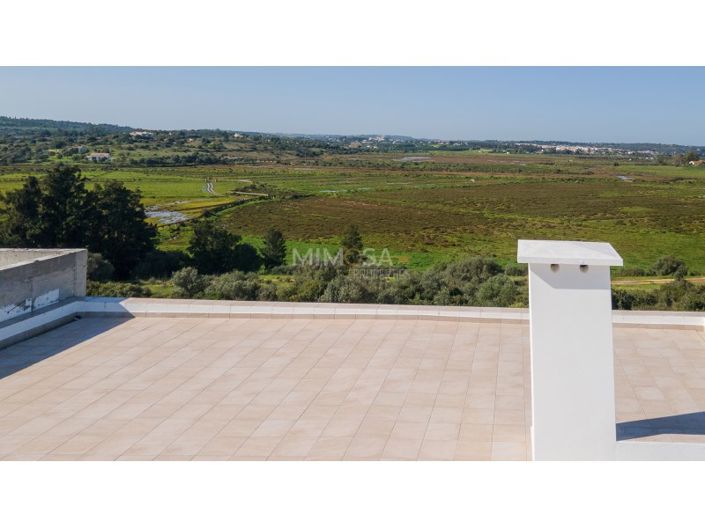 Image No.6-3 Bed House for sale