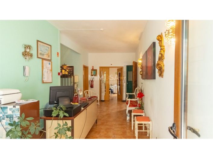 Image No.12-7 Bed House for sale