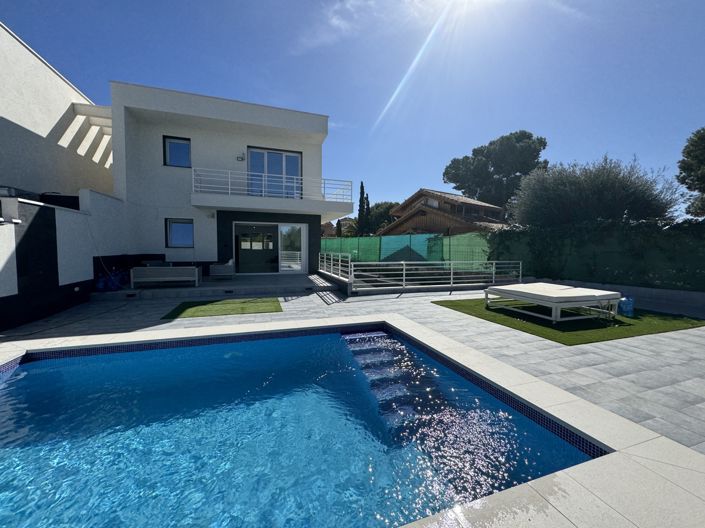 Image No.21-4 Bed Villa for sale