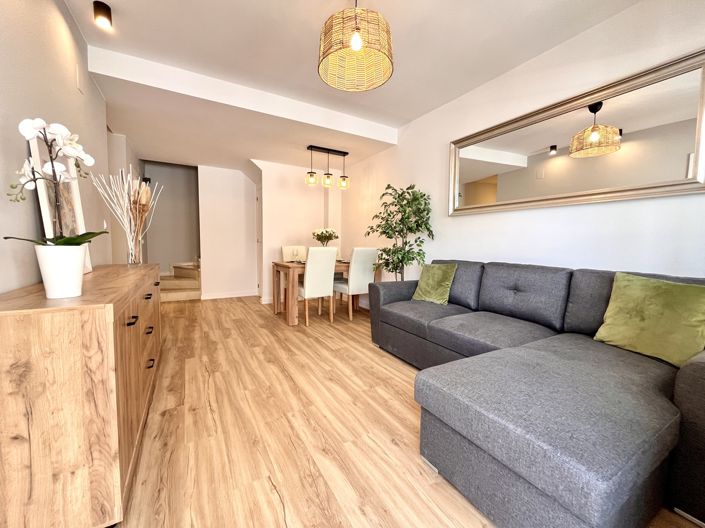 Image No.3-3 Bed Townhouse for sale