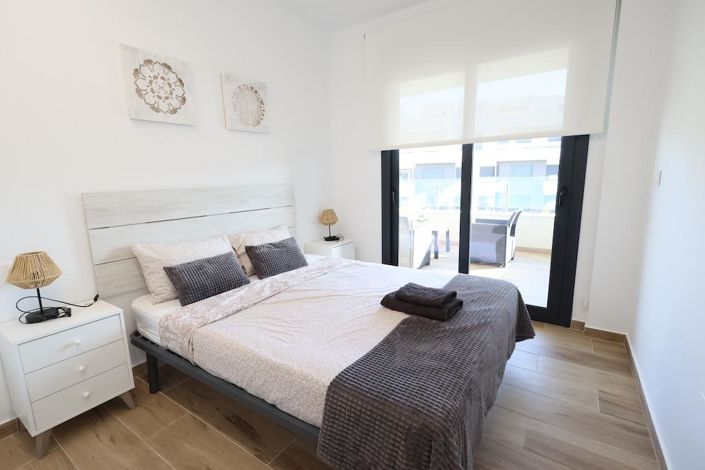 Image No.13-2 Bed Apartment for sale