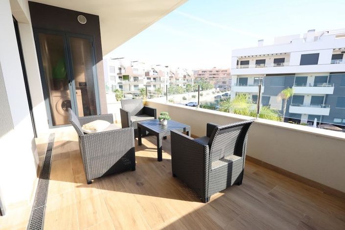 Image No.16-2 Bed Apartment for sale