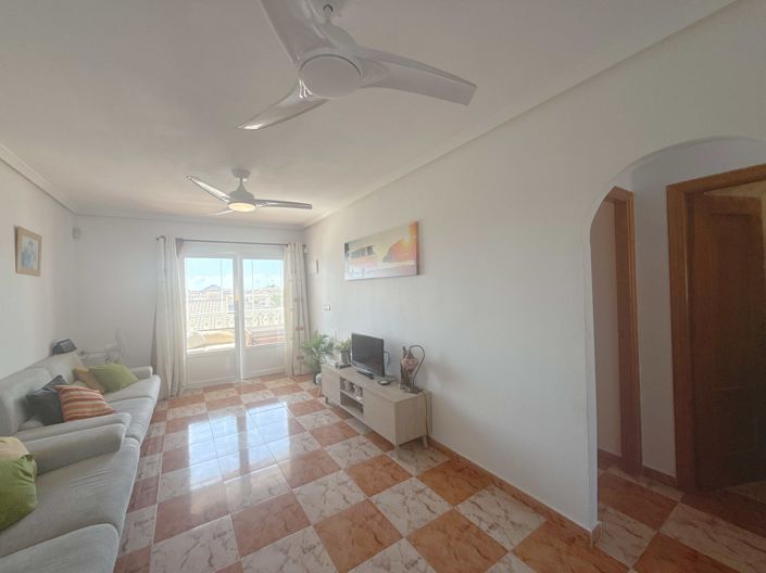 Image No.21-2 Bed Apartment for sale
