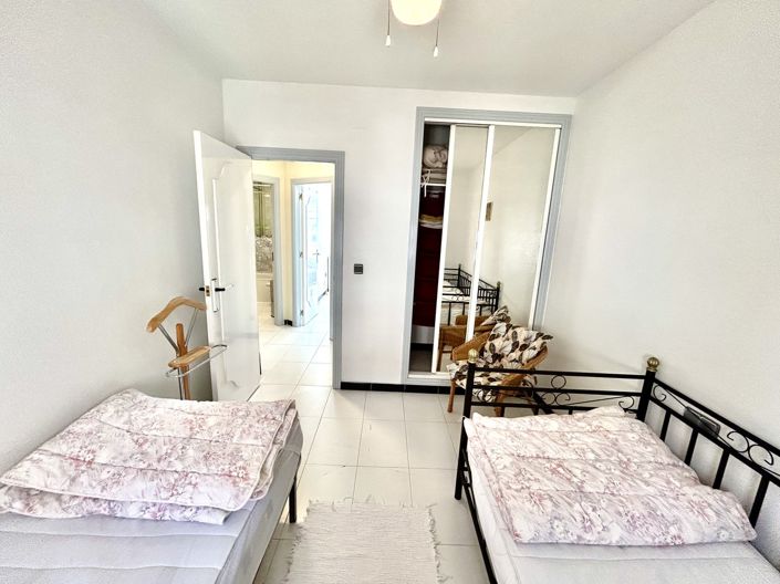 Image No.24-2 Bed Apartment for sale
