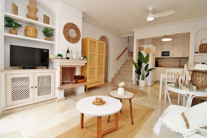 Image No.6-3 Bed Townhouse for sale