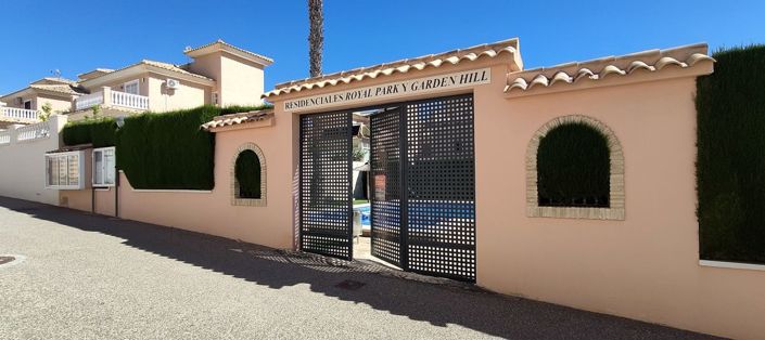 Image No.3-3 Bed Townhouse for sale