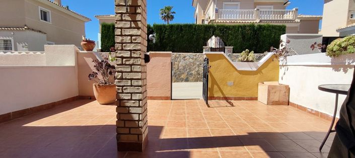 Image No.5-3 Bed Townhouse for sale