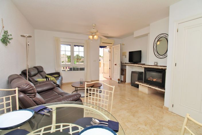 Image No.10-2 Bed Townhouse for sale