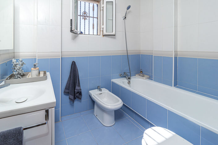 Image No.23-3 Bed Townhouse for sale