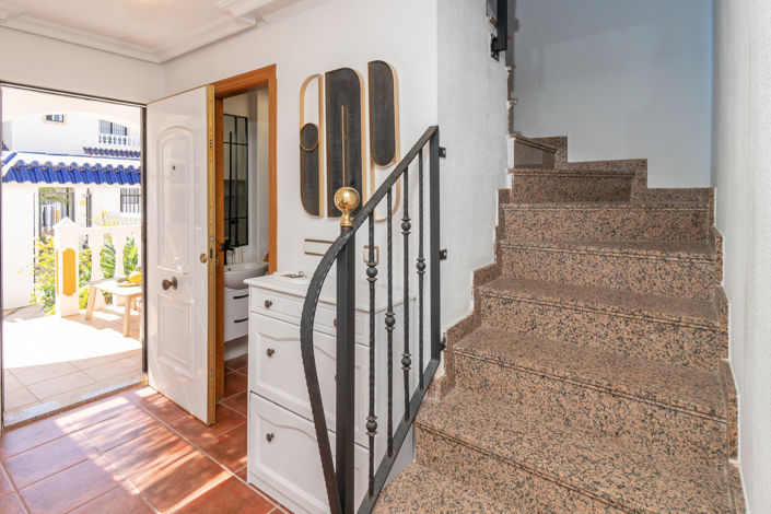 Image No.4-3 Bed Townhouse for sale