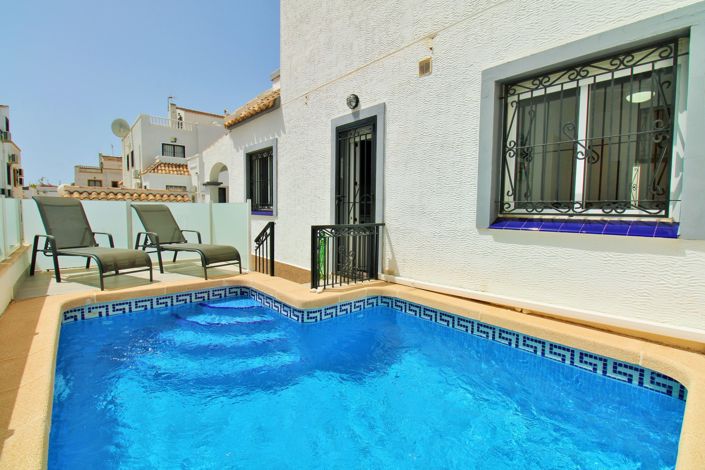 Image No.2-3 Bed Townhouse for sale