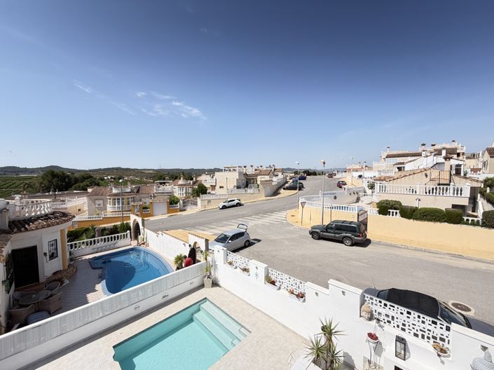 Image No.28-3 Bed Villa for sale
