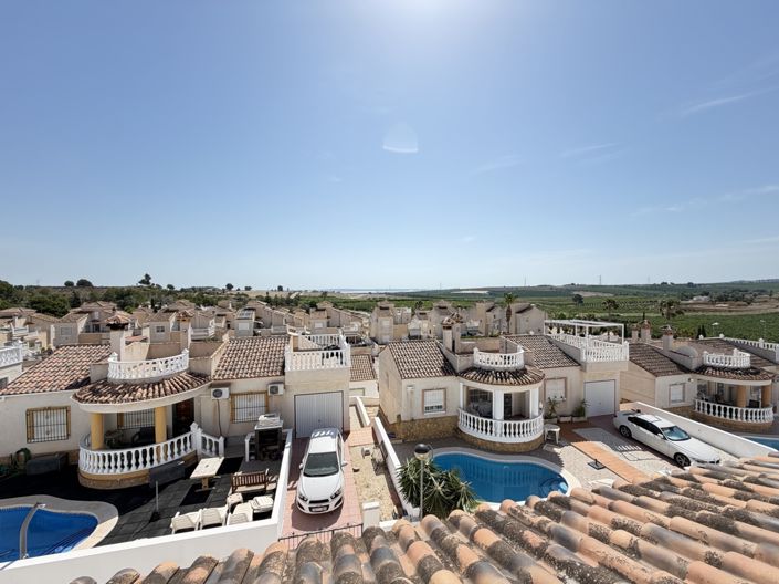 Image No.29-3 Bed Villa for sale