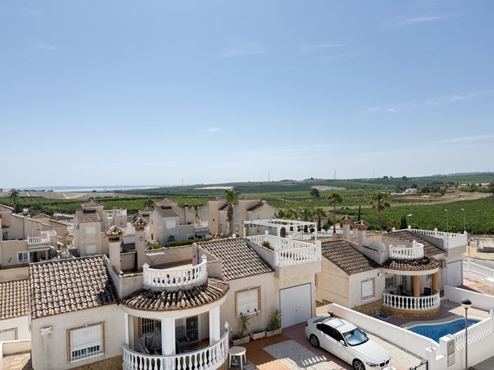 Image No.30-3 Bed Villa for sale