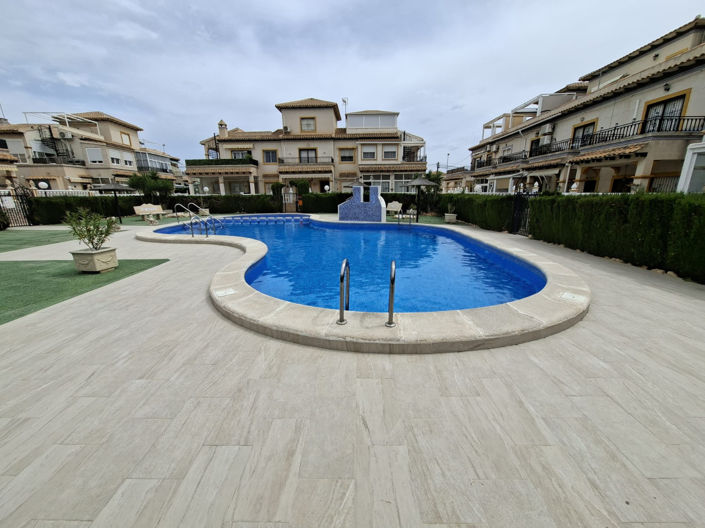 Image No.37-2 Bed Apartment for sale