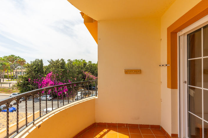 Image No.10-2 Bed Apartment for sale